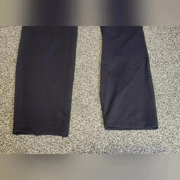 Lululemon On The Fly Pants, black size 6 - Picture 5 of 8